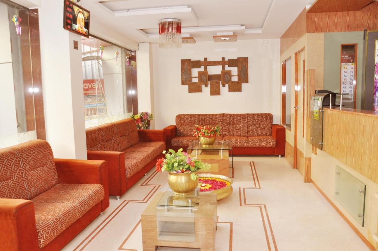Hotel Sai Suraj Park شيردي المظهر الخارجي الصورة
