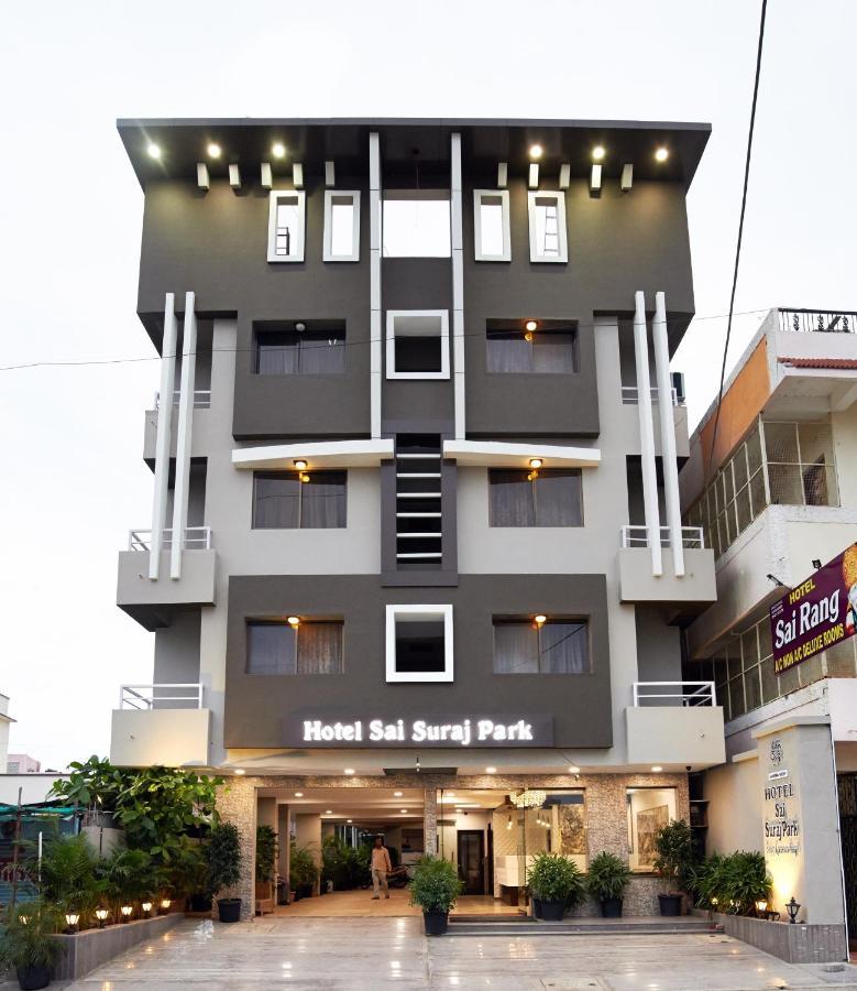 Hotel Sai Suraj Park شيردي المظهر الخارجي الصورة
