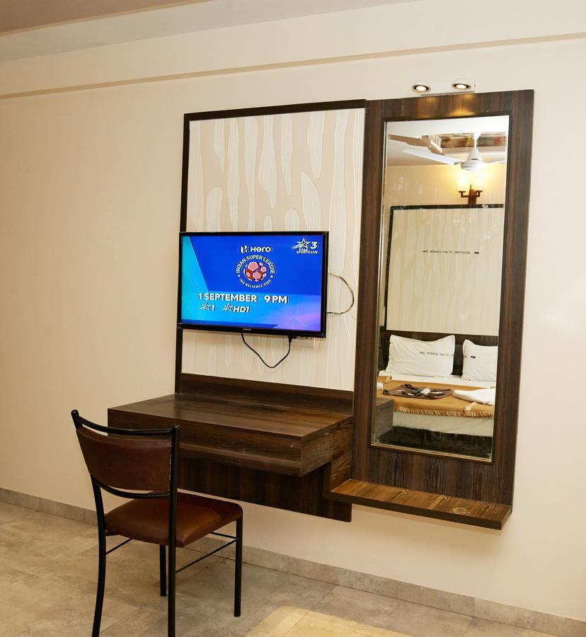 Hotel Sai Suraj Park شيردي المظهر الخارجي الصورة