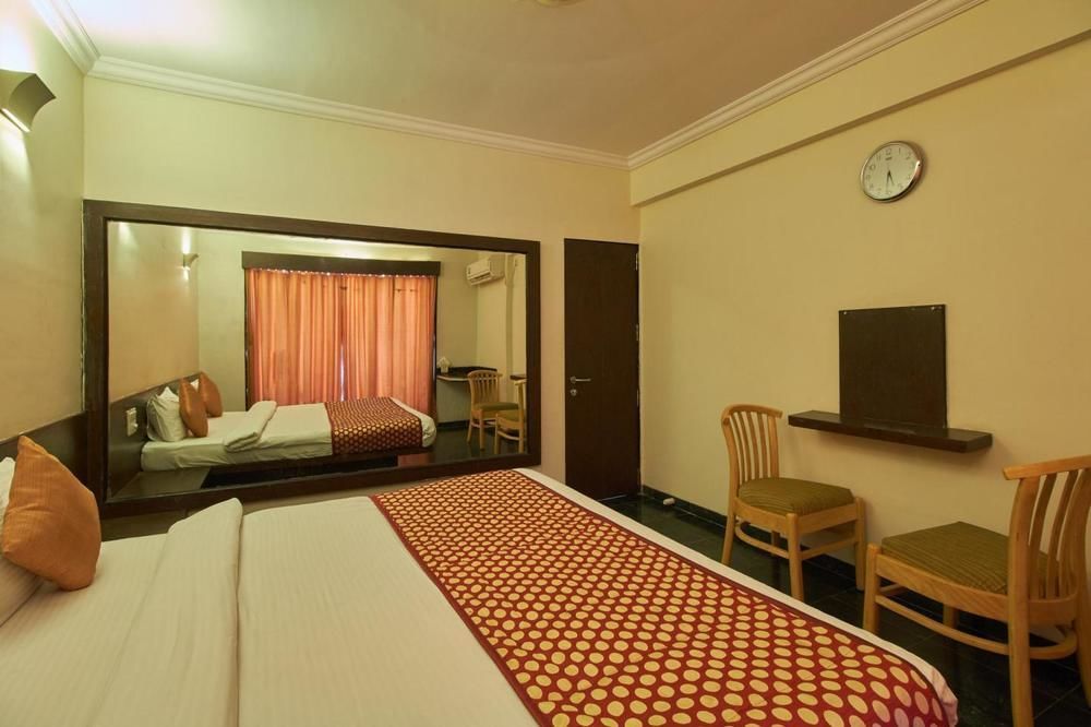 Hotel Sai Suraj Park شيردي المظهر الخارجي الصورة