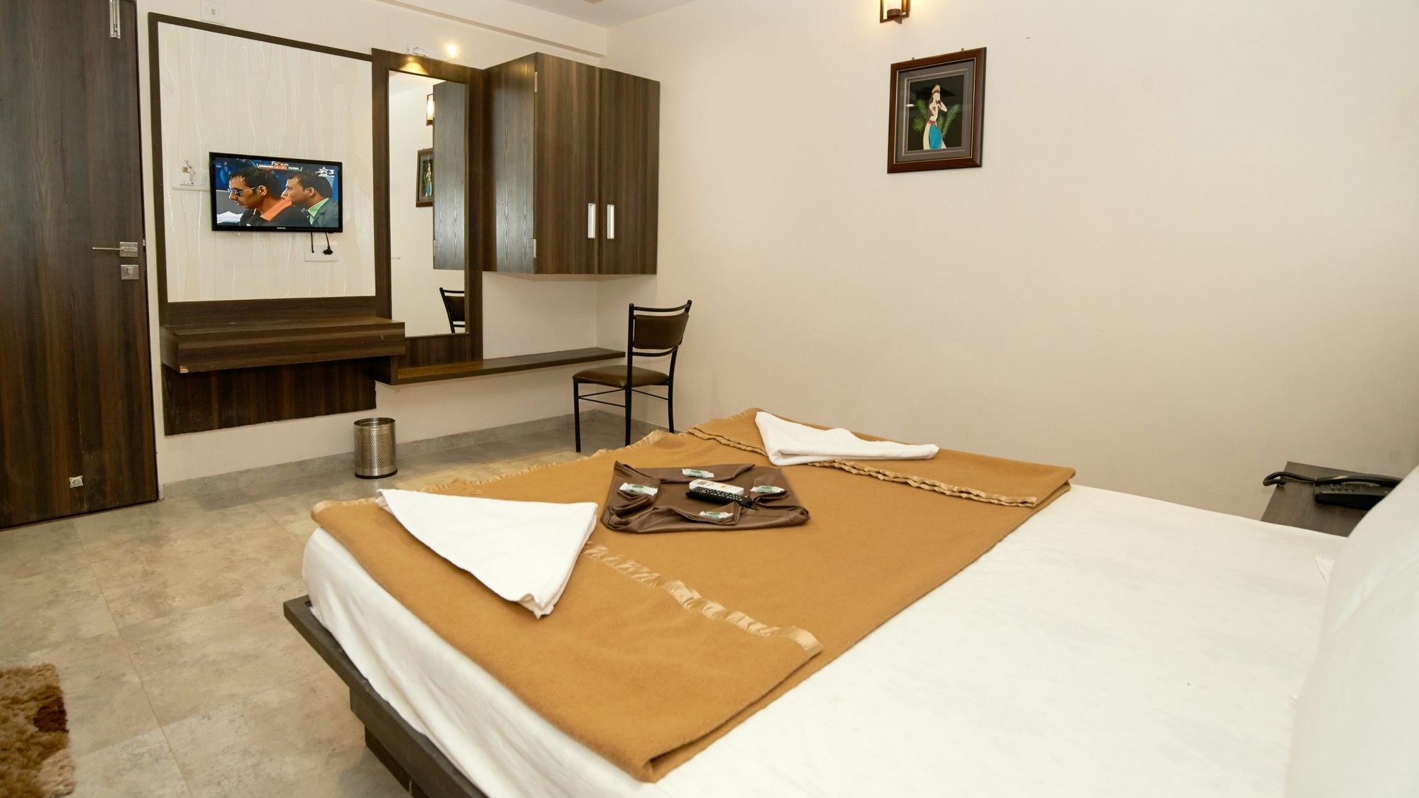Hotel Sai Suraj Park شيردي المظهر الخارجي الصورة