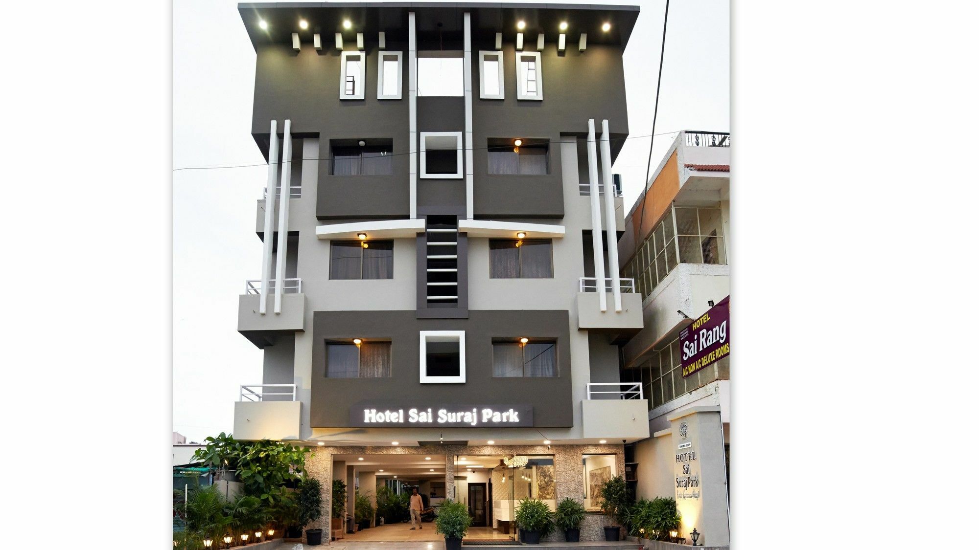 Hotel Sai Suraj Park شيردي المظهر الخارجي الصورة
