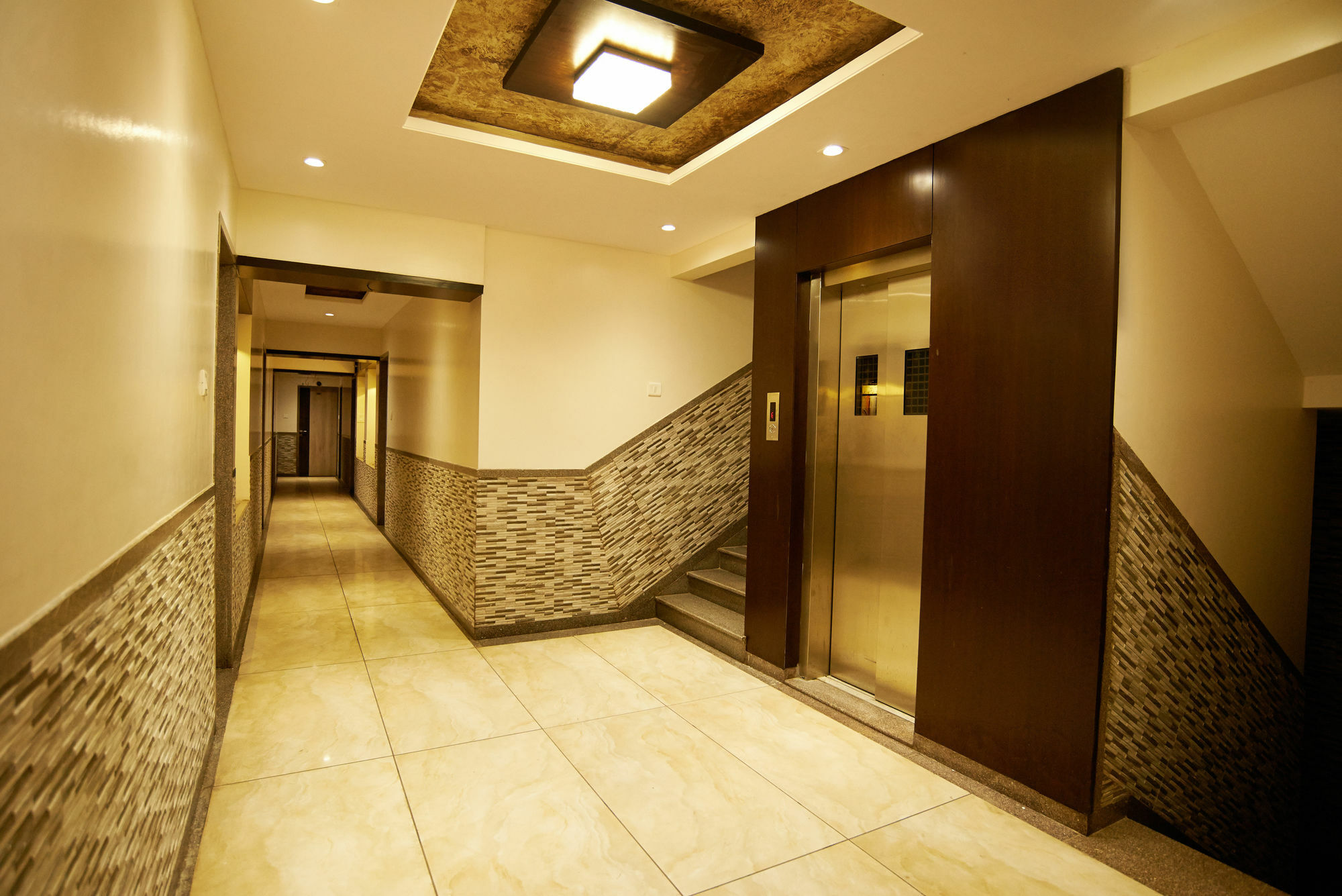 Hotel Sai Suraj Park شيردي المظهر الخارجي الصورة